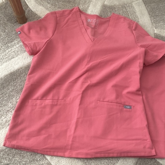 LIMITED EDITION Beat it pink scrub set - Picture 6 of 7